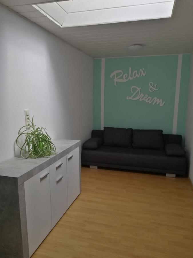 Schoene 66 M² Ferienwohnung In Main-Spessart Thungen Exteriör bild