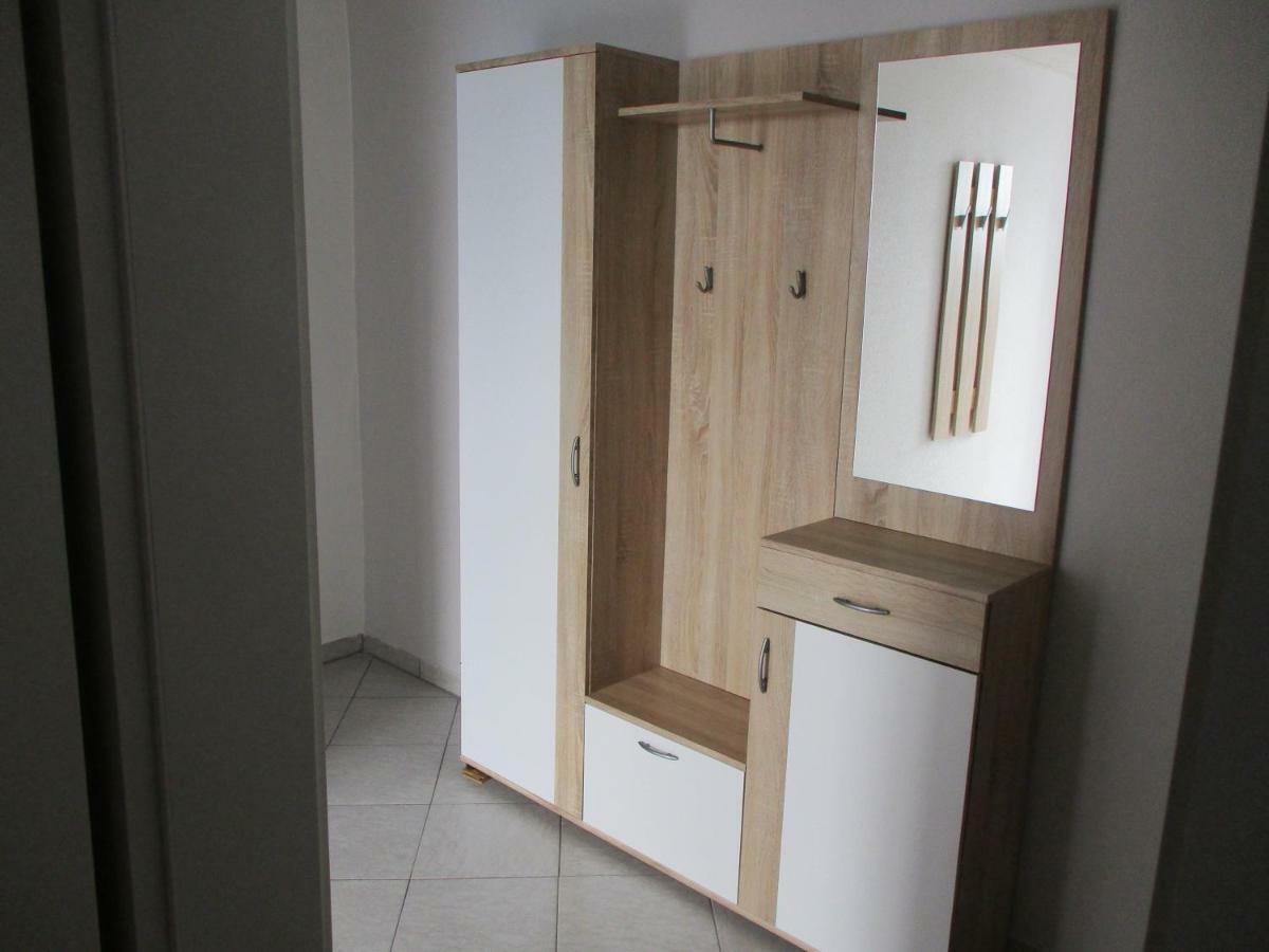 Schoene 66 M² Ferienwohnung In Main-Spessart Thungen Exteriör bild